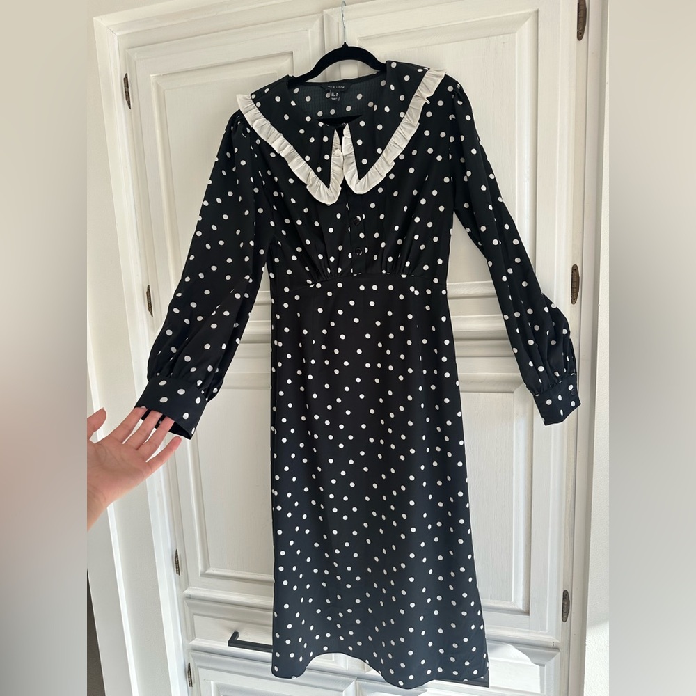 Black Polka Dot Midi Dress by New Look – Flattering Fit, Size М (US 12) - Picture 6 of 7